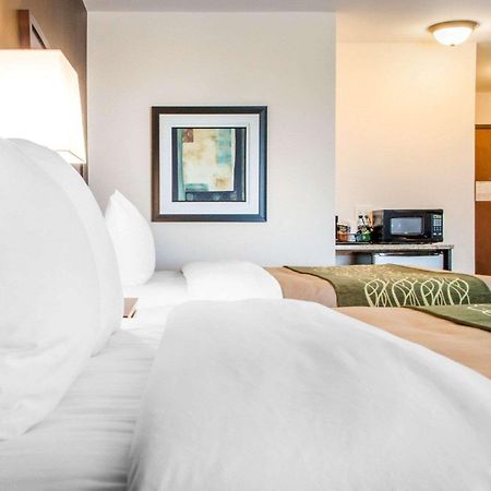 Comfort Inn & Suites Woodward Екстериор снимка