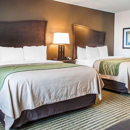 Comfort Inn & Suites Woodward Екстериор снимка