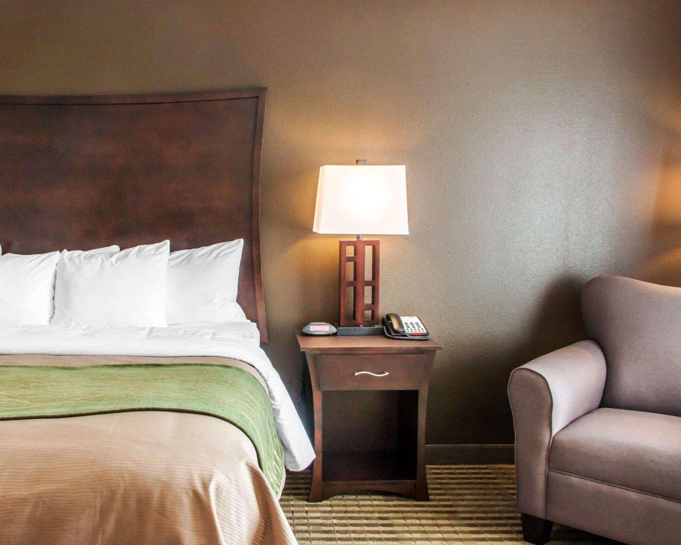 Comfort Inn & Suites Woodward Екстериор снимка