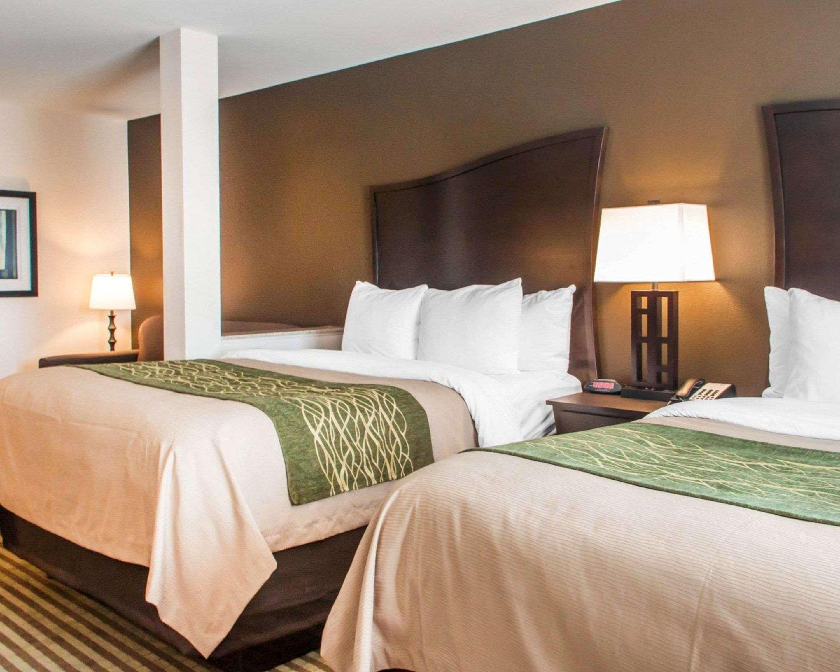 Comfort Inn & Suites Woodward Екстериор снимка