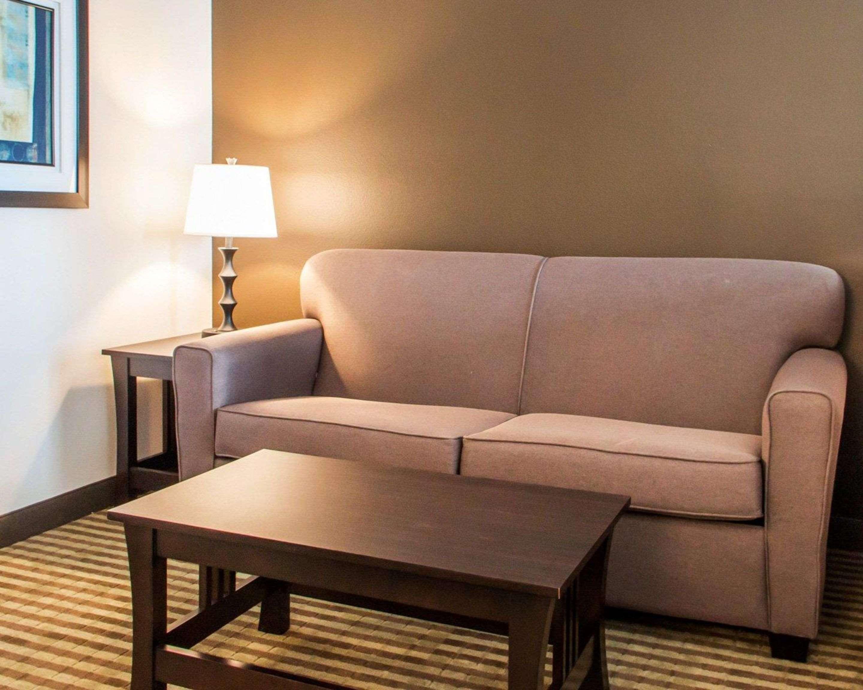 Comfort Inn & Suites Woodward Екстериор снимка