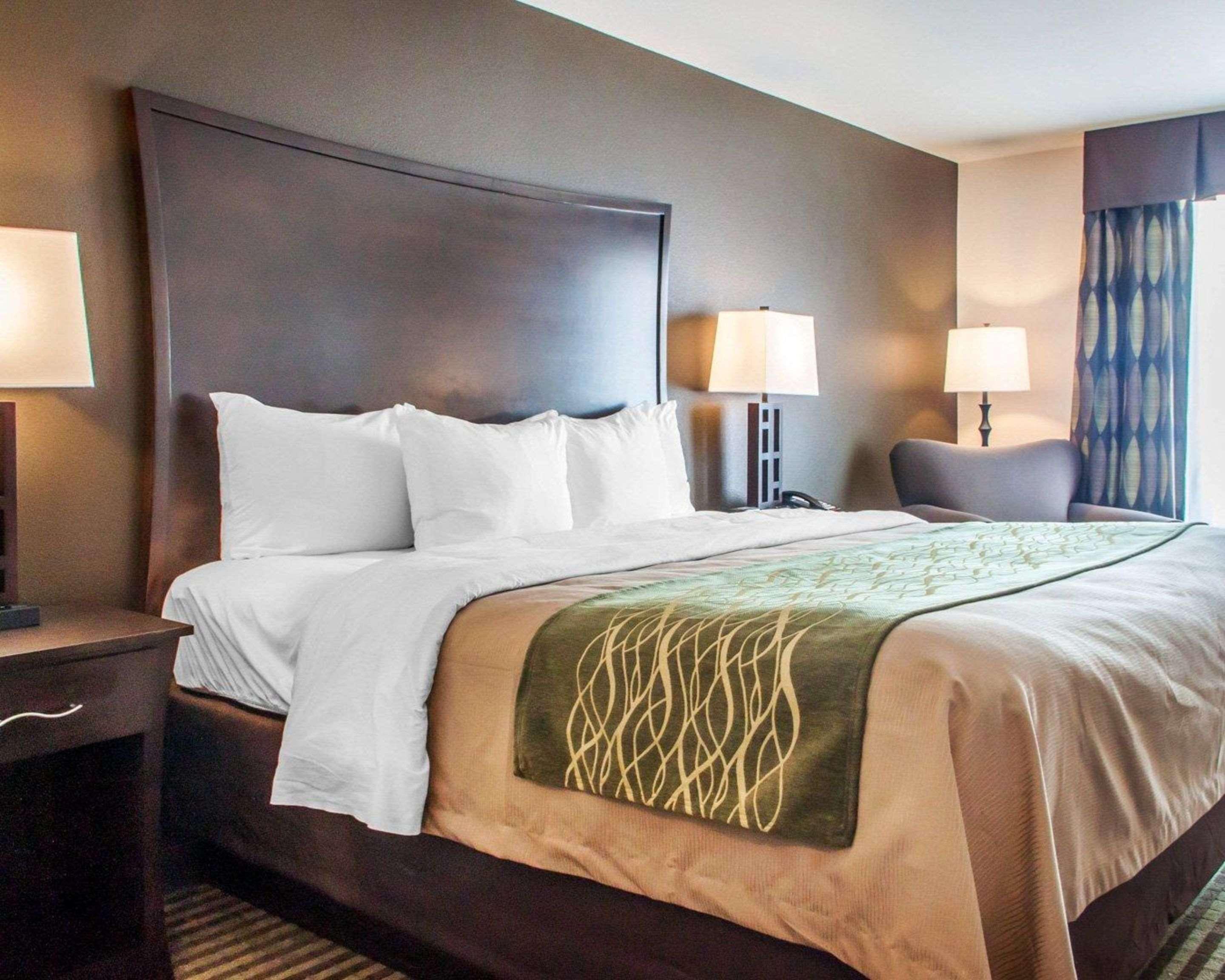 Comfort Inn & Suites Woodward Екстериор снимка