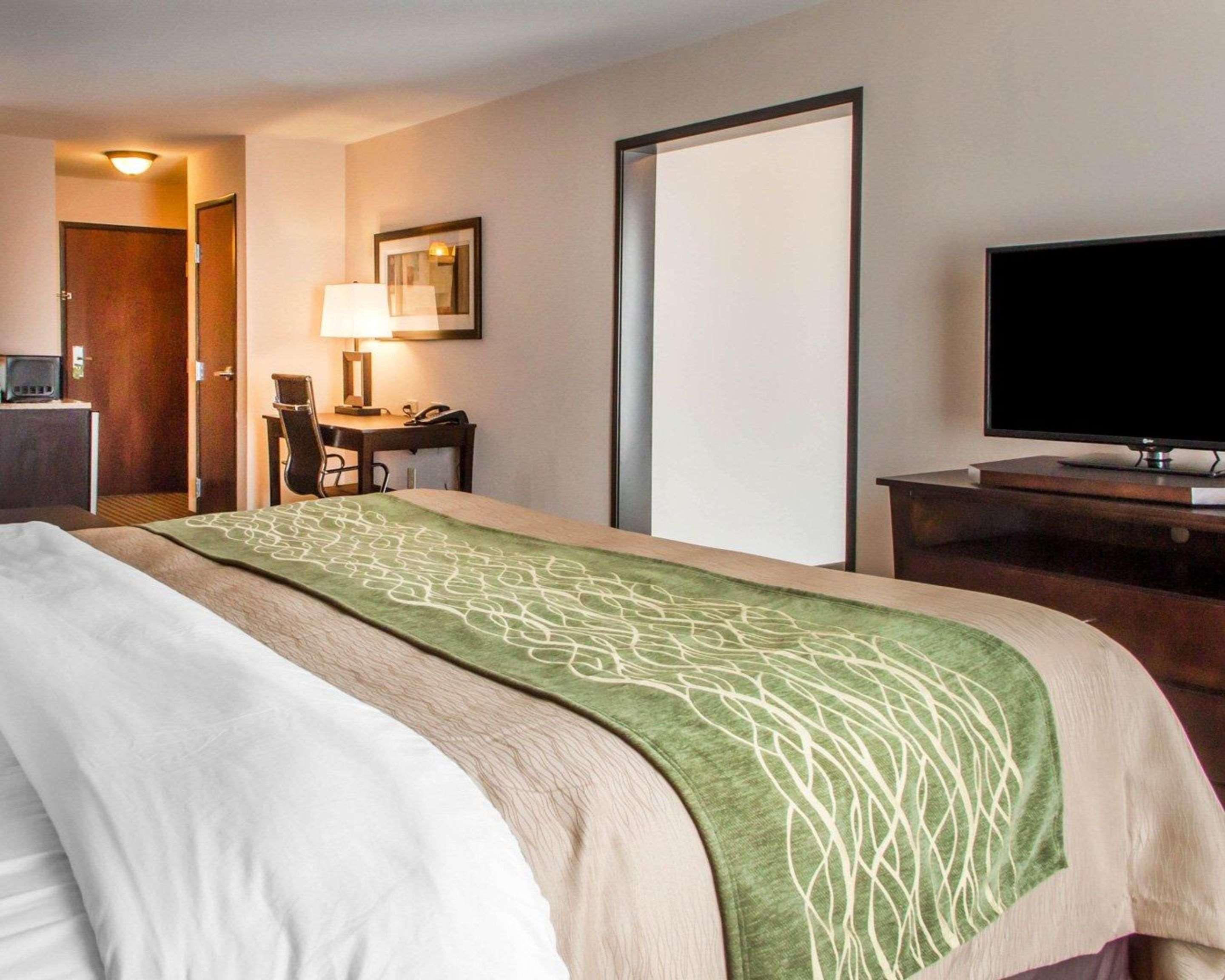 Comfort Inn & Suites Woodward Екстериор снимка