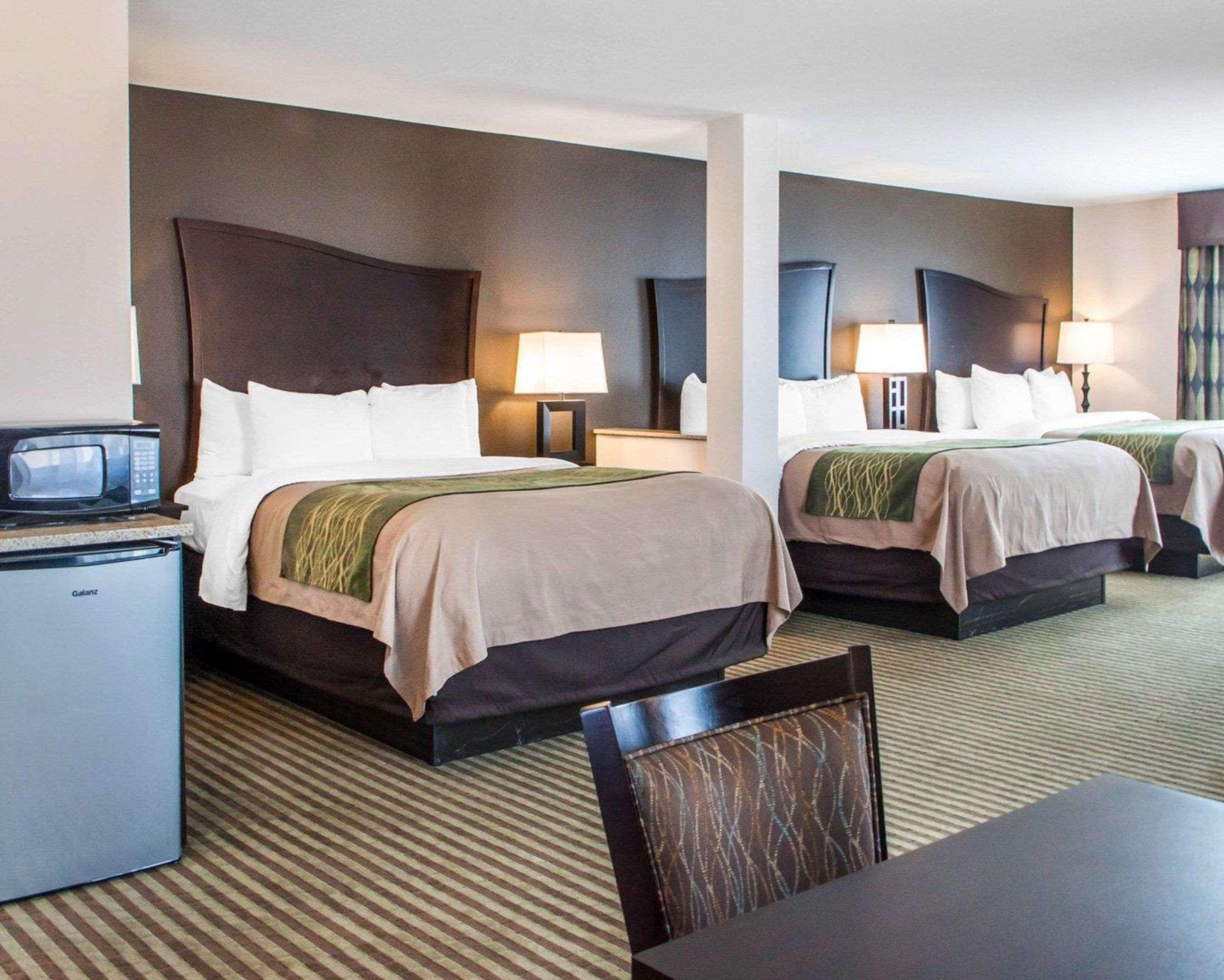 Comfort Inn & Suites Woodward Екстериор снимка