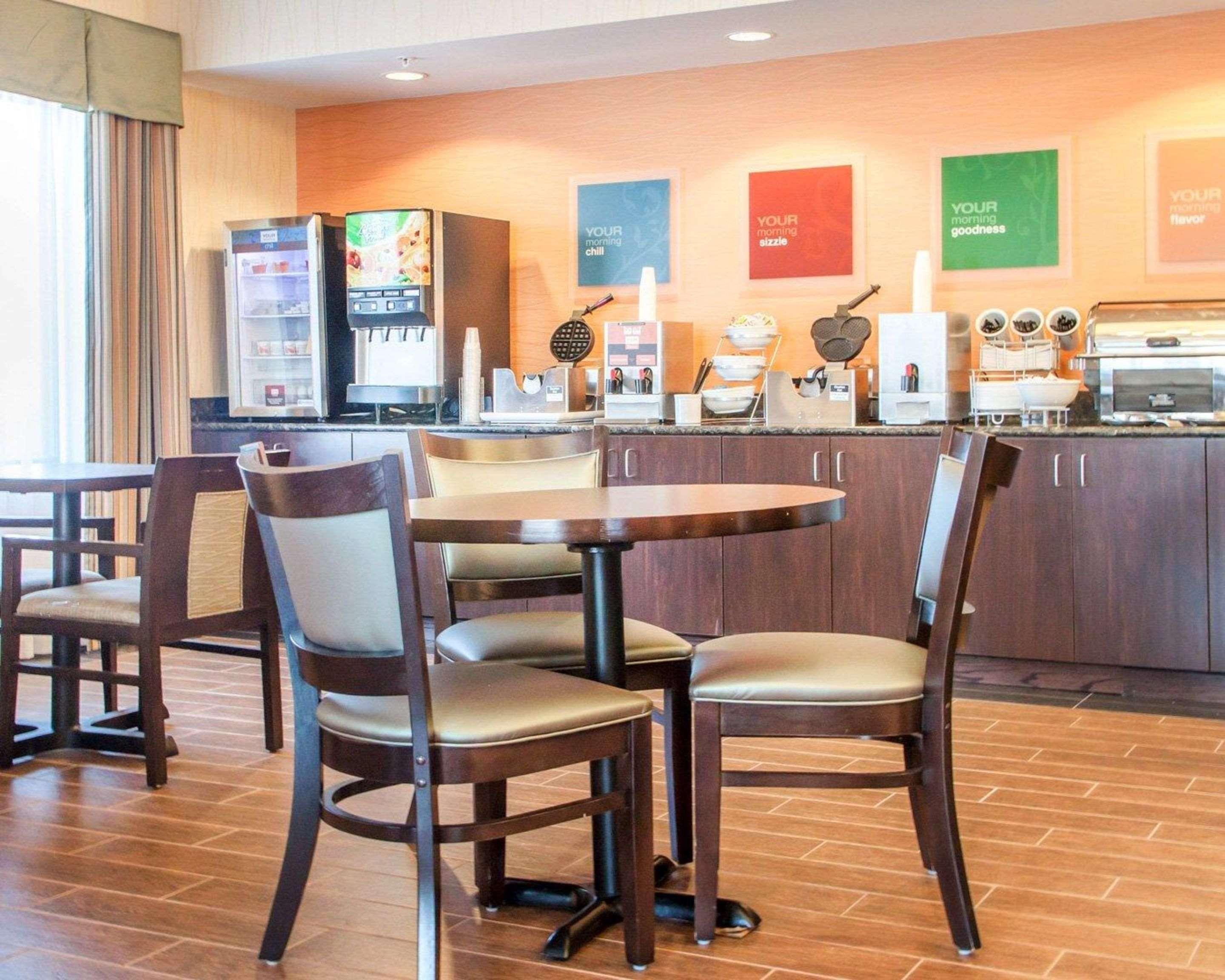 Comfort Inn & Suites Woodward Екстериор снимка