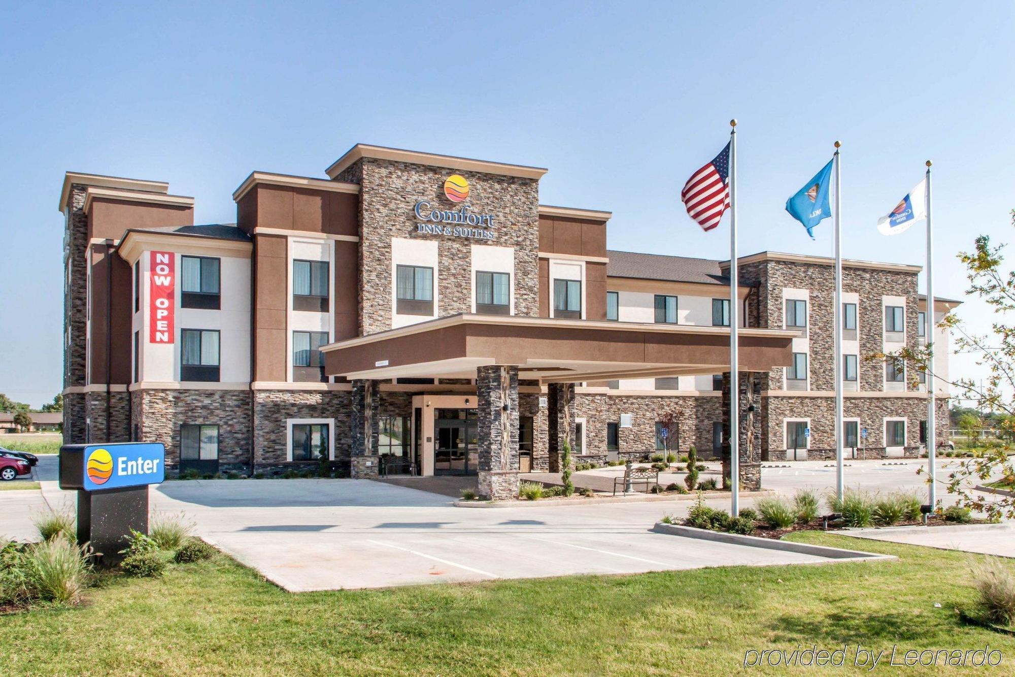 Comfort Inn & Suites Woodward Екстериор снимка
